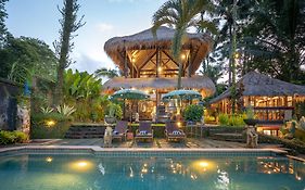 Kupu Kupu Private Villa